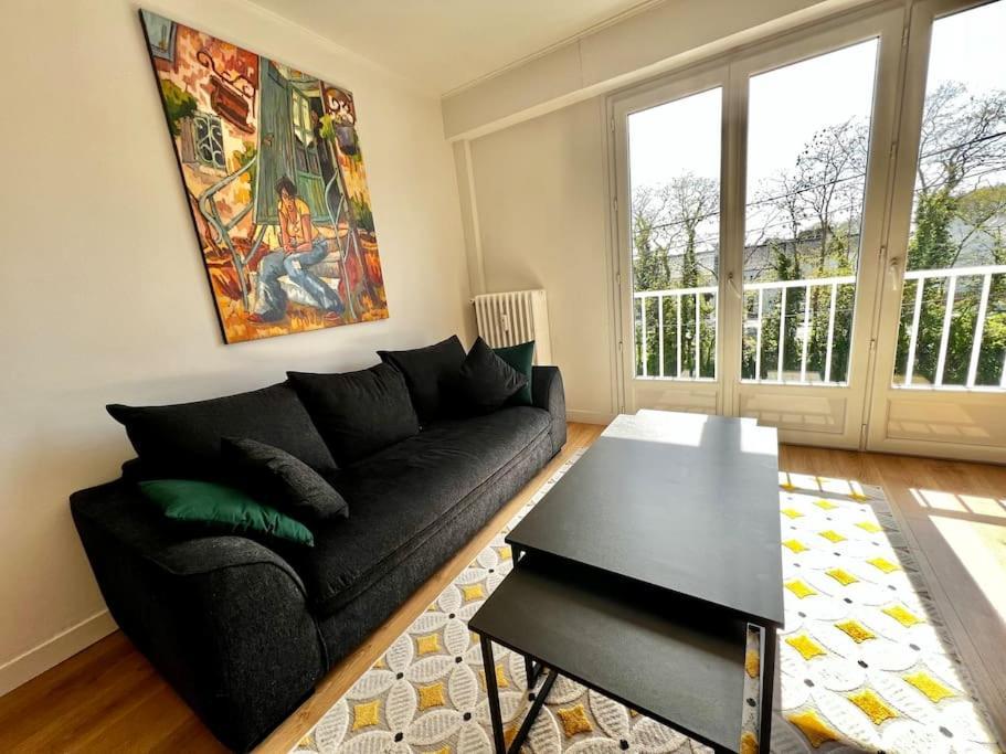 Appartamento T2 Lumineux Refais A Neuf Avec Parking ! Lorient Esterno foto